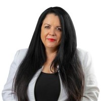 ADRIANA MARANHAO