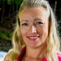 MELANIE VIGRASS