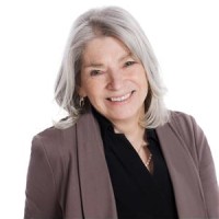 Agent Teresa Steenbakkers
