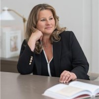 ANETA ANDREWS