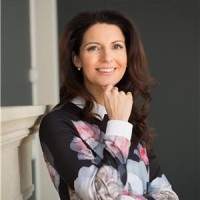 LUISA PICCIRILLI