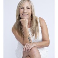 Agent LORI MATHERSON