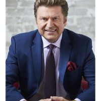 Agent PETER PAPOUSEK