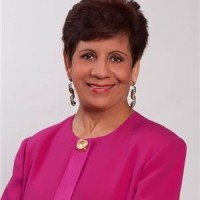 LAURA C FERNANDES