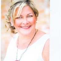 LAURIE MORTIMER