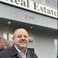 Agent Nic Dominelli