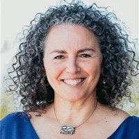 Agent Jennifer Sale