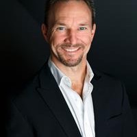Stephen Grant
