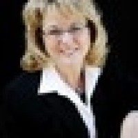 Agent Carol Youngberg