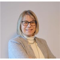 Agent Sherry MacLeod