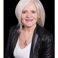 Elizabeth Cwik