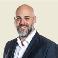 MIKE WOLLISTON
