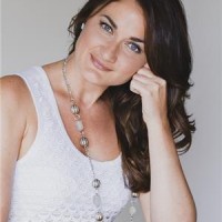 AGNES BUSS