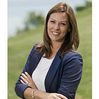 LISA VANDENBUSSCHE