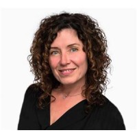 Lynne Dubienski