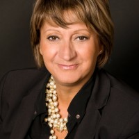 ISABEL PINHEIRO