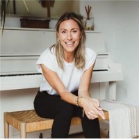 MARIANNE MILES