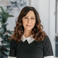Agent CONNIE TOTH