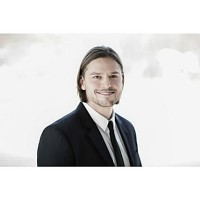 Agent Aleks Djurkovic