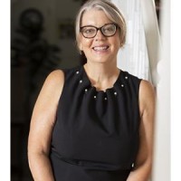 LORI ROBERTS