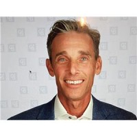 TOM HILLSON