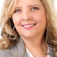 Agent Lisa Kirkham