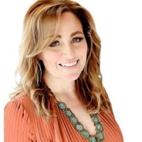 Nicole Lovell