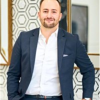 TYSON HINSCHBERGER