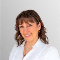 KIM HALES