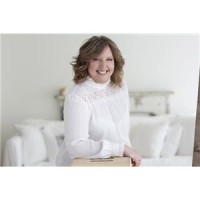 Louise Ayre