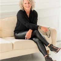 Agent DONNA LYNN GRAY