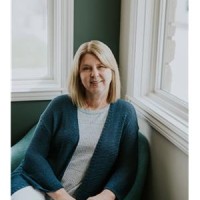 Agent Laurie Christo
