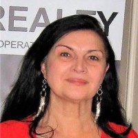 INDIRA ZUKAN