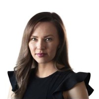 Agent Lydia De Santis