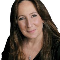 Sandra MacNeil
