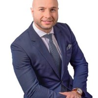 OLEG SNIHUR