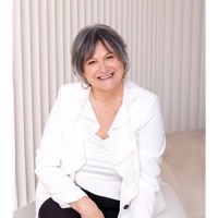 ROSEMARIE JUNG