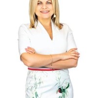 LUDA ZAKHARCHUK