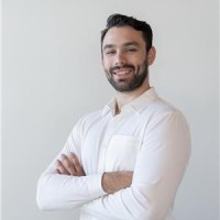 Agent Giuseppe Bravo