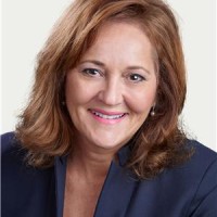LISA MANTELLA