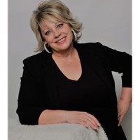Agent Kim Meyer-Hockley