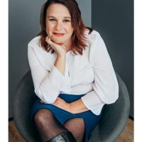 Agent Heather Atkinson