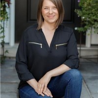ROBYN MUMFORD