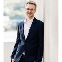 Agent Matthew Russell