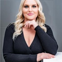 Ashley Lindquist