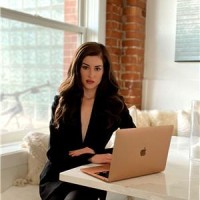 Agent Shanel Henderson