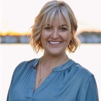Agent STEPHANIE MCLEAN