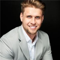 Adam Struch