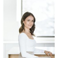 CHRISTIE BROMLEY
