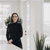 Crystal Graae